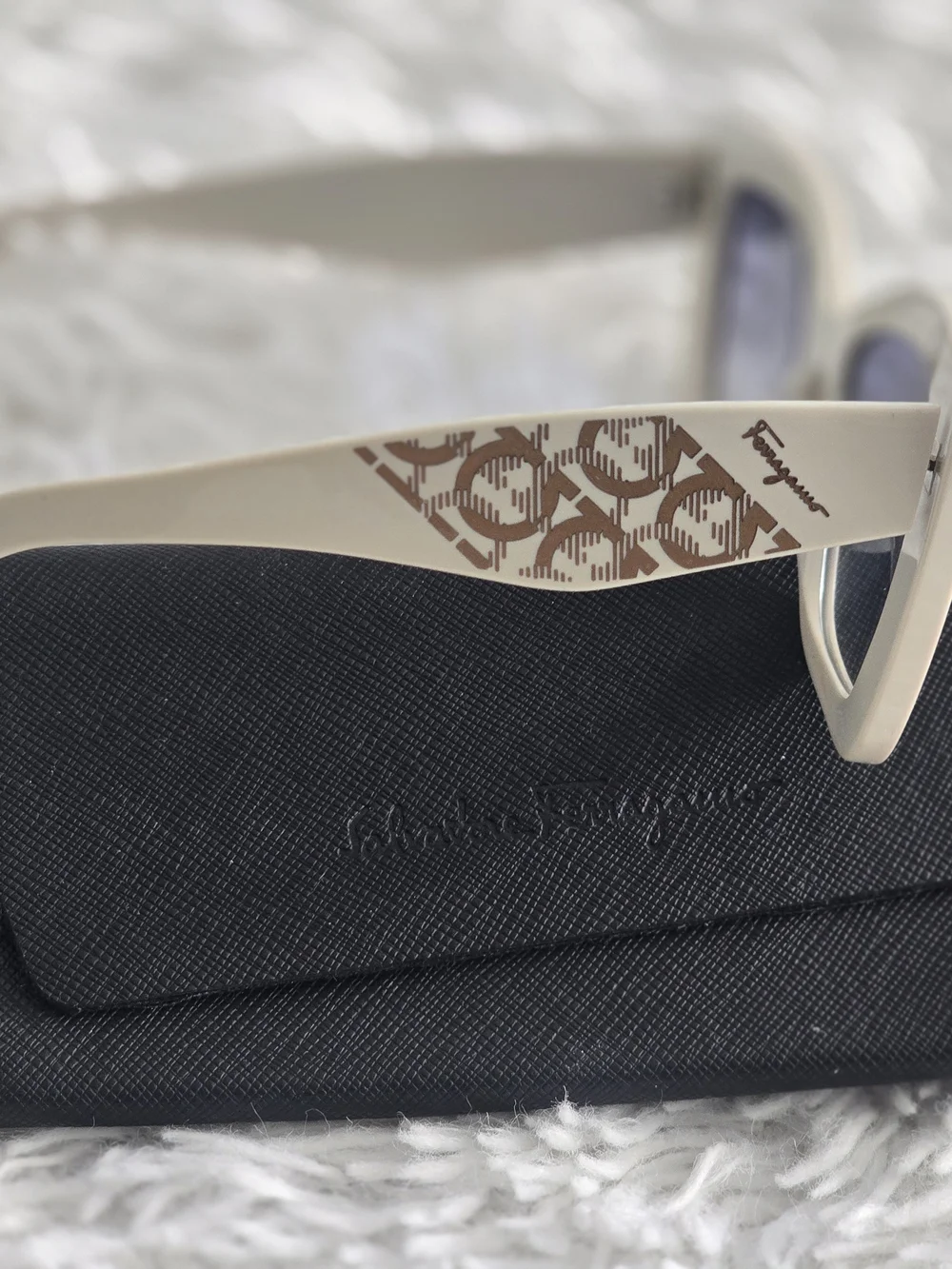 Salvatore Ferragamo Ivory Frame Sunglasses with Tinted Lenses